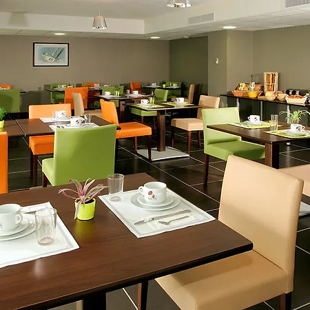 Zenitude Hotel-Residences Narbonne Centre 