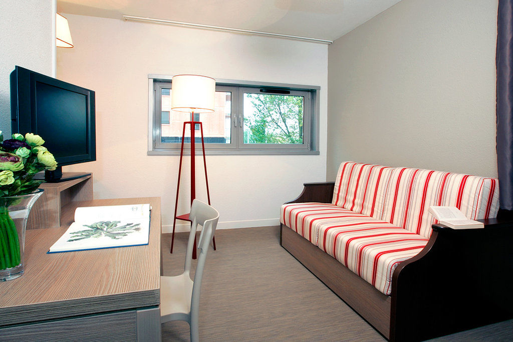 Zenitude Hotel-residences Centre Aparthotel